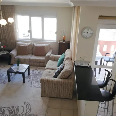 Daire Квартира С Террасой,3 Спальнями, Бассейном В Сиде Side